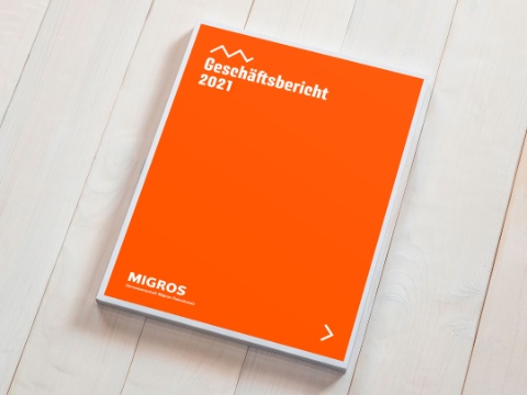 Mockup_Geschaeftsbericht_2021